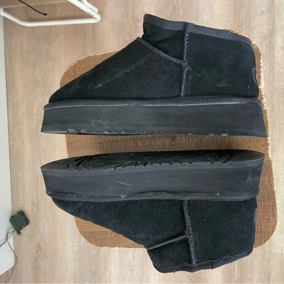 UGG Black Ankle Boots - Picture 7 of 8